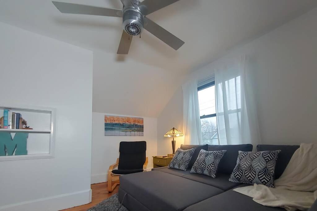 Historic W/Deck, King Bed & Air By Lake Michigan มานิสที ภายนอก รูปภาพ